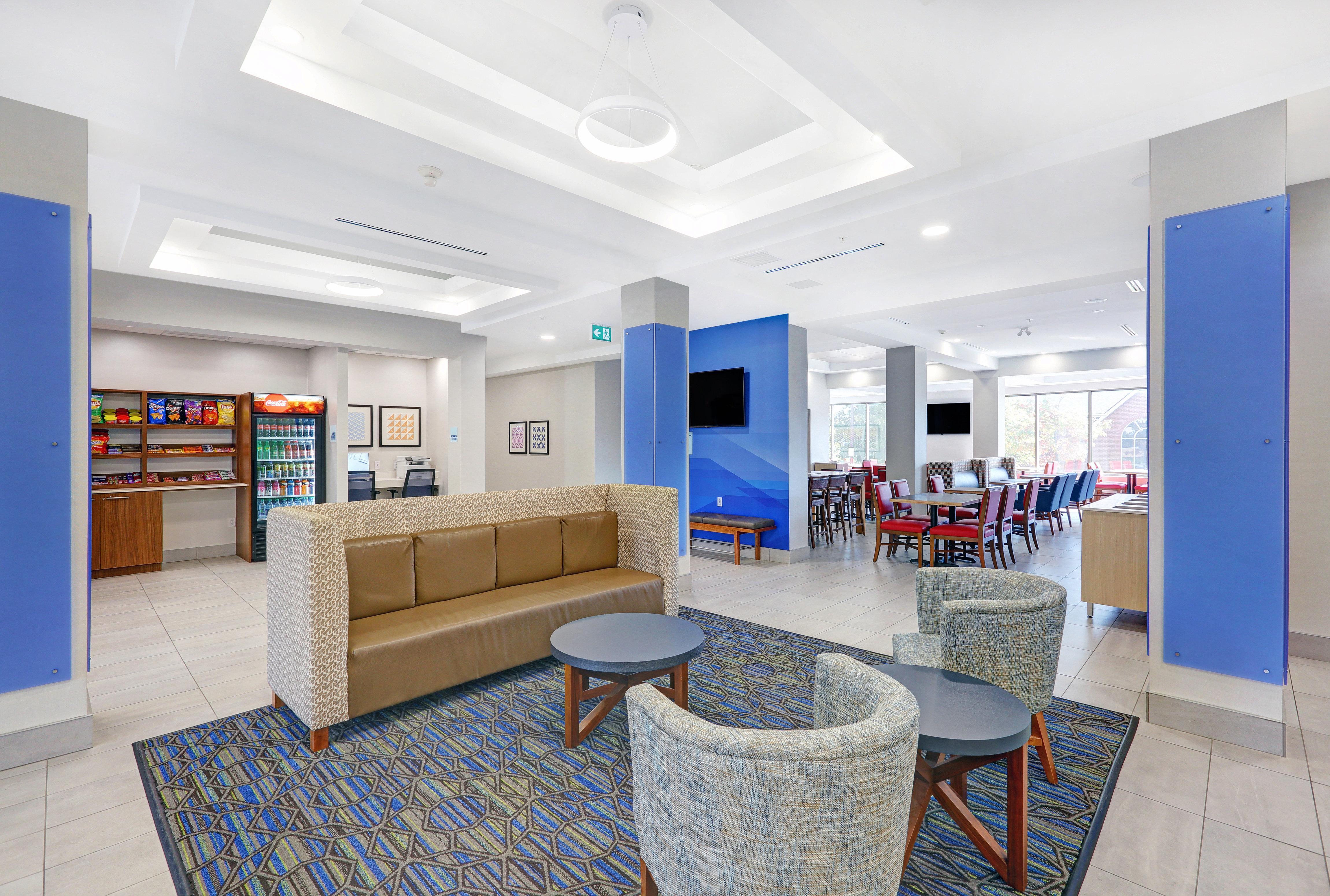 Holiday Inn Express & Suites - Woodstock, On Canada Экстерьер фото