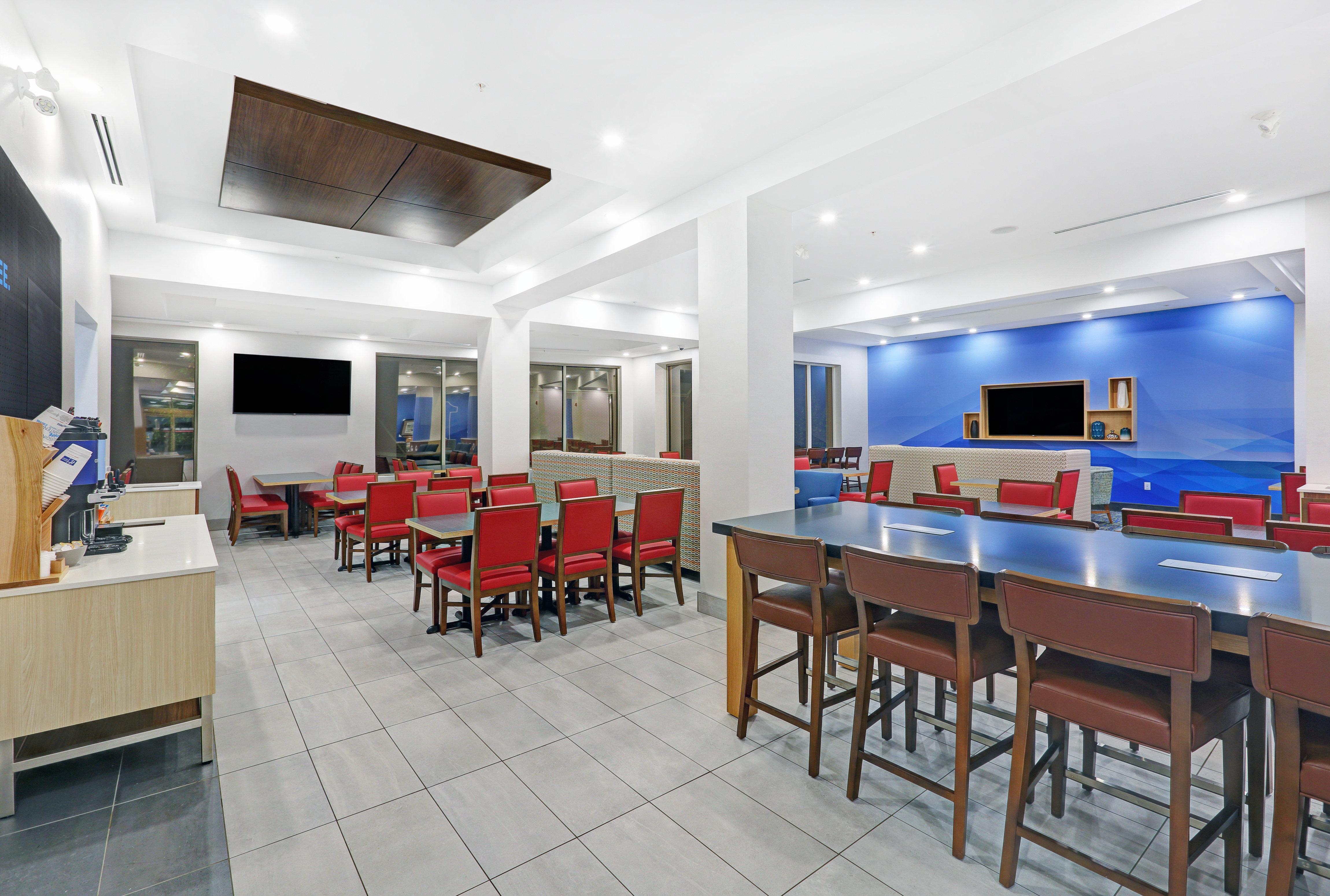 Holiday Inn Express & Suites - Woodstock, On Canada Экстерьер фото